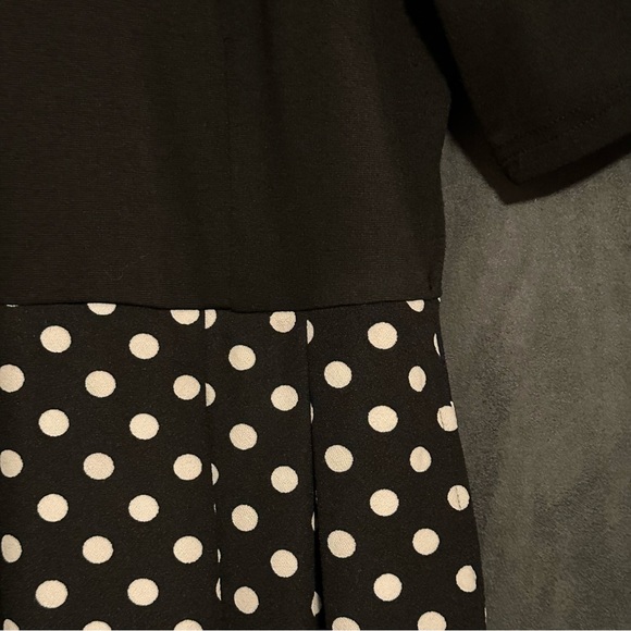 Summer dress with pockets - Picture 3 of 4